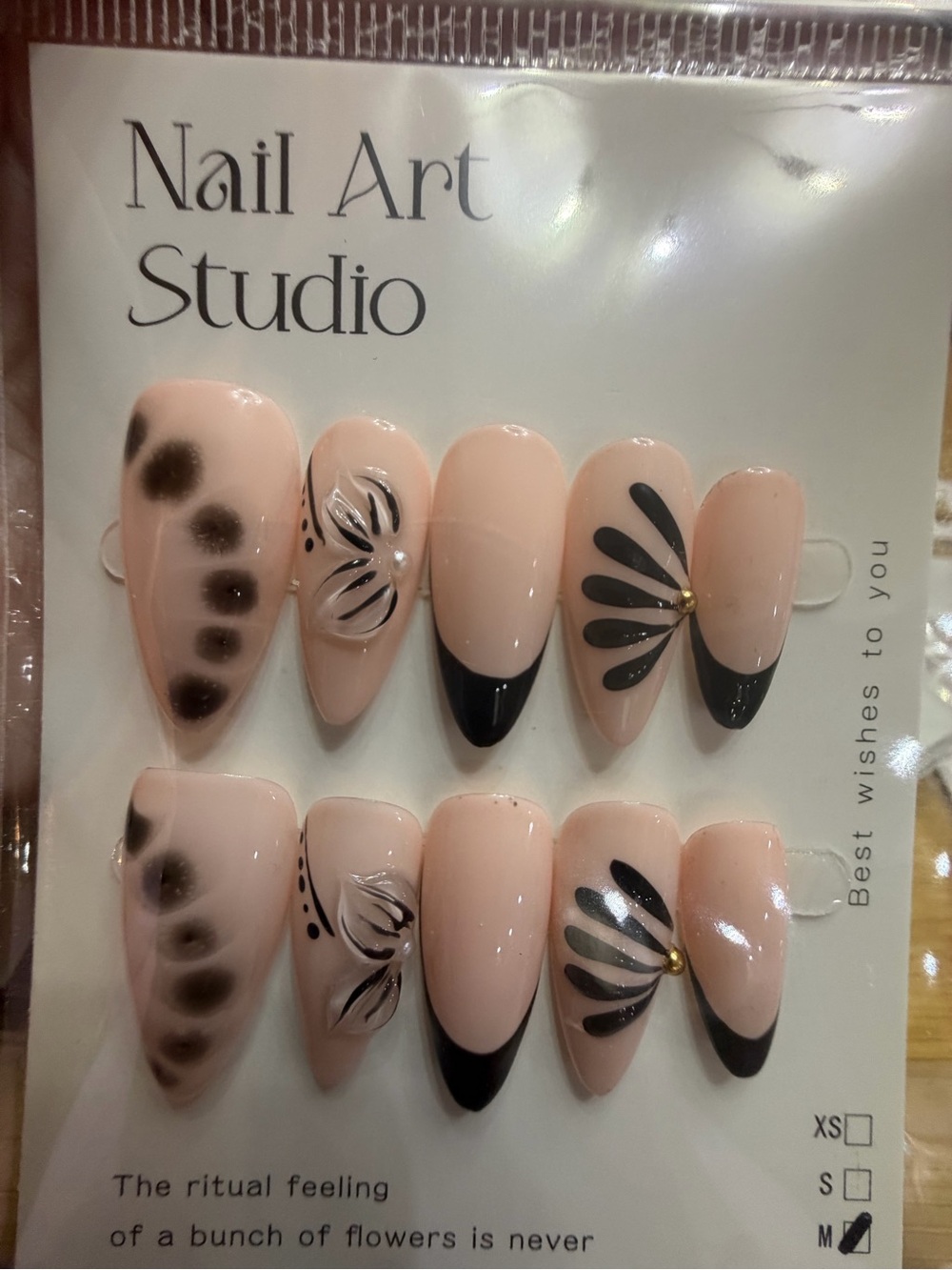 Nude & Black Press-On Nail Set